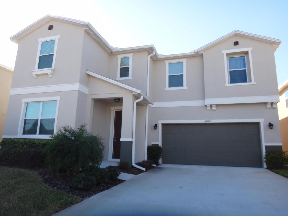 Cozykey Vacation Rentals - Crystal Cove Kissimmee Room photo